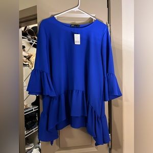 Blue quarter sleeve top
